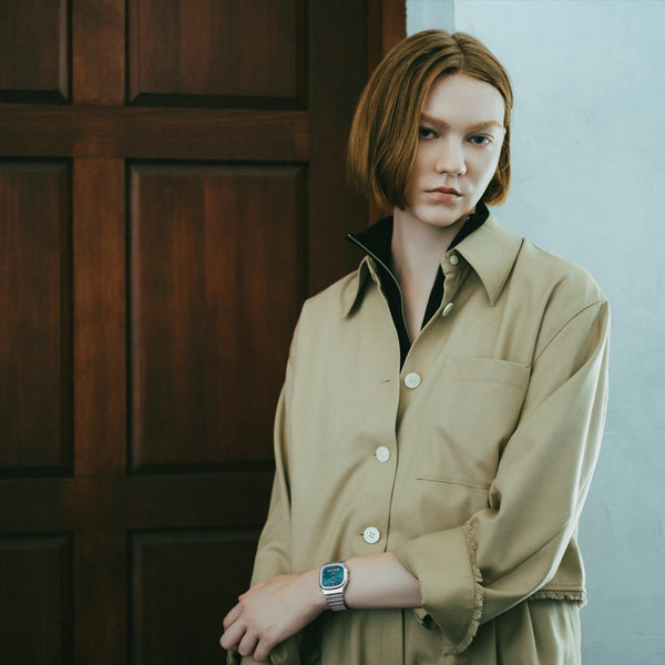 Casio Vintage Analogue-Digital Watch AQ-240E-3A