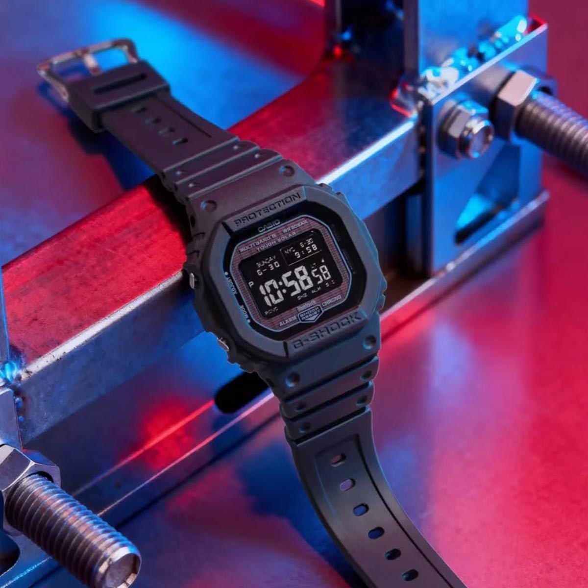 G-Shock Bluetooth Solar GW-BX5600-1A1