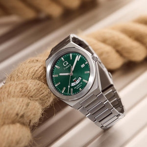 Q Timex Continental GMT Watch TW2Y24800