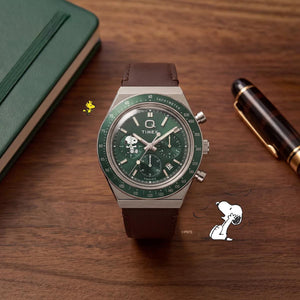 Q Timex Peanuts Snoopy Chronograph Green Watch TW6A04400