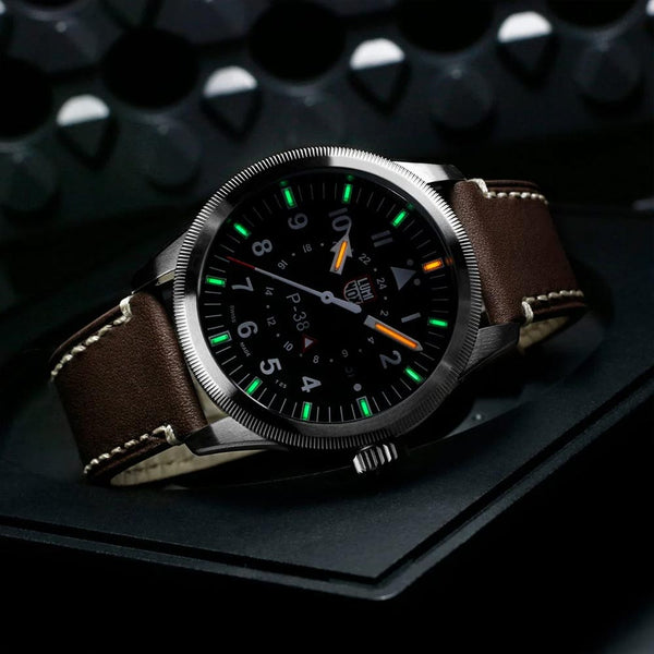 Luminox Air Pilot P-38 Lightning XA.9521