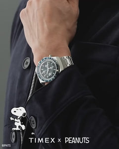 Q Timex Peanuts Snoopy Chronograph Blue Watch TW2Y45300