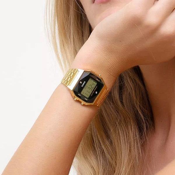 CASIO Vintage Diamond Series Gold Watch A159WGED-1
