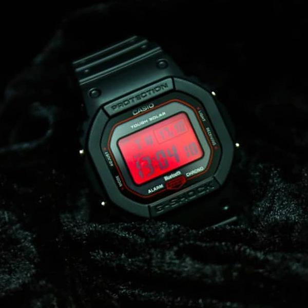 G-Shock Special Colour Watch GW-B5600AR-1